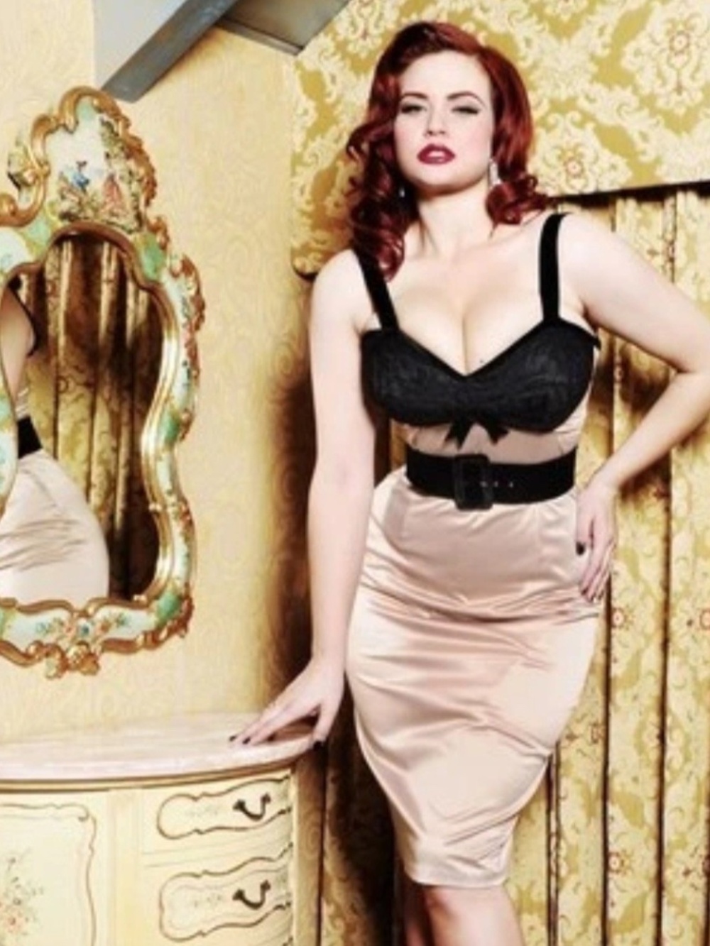 NWT Pinup Couture “Deadly Dames” Champagne Dress, Small